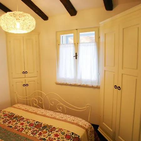 Robinson Afrodita Holiday home Nerezisca